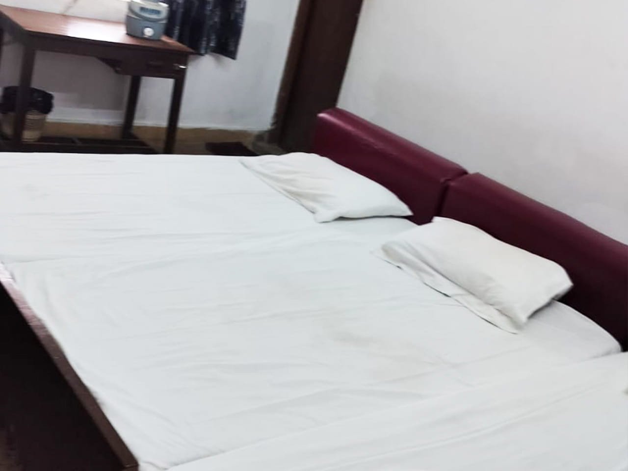 Standard Room (3 Bed-Cooler) at Seth Anandram Smriti Bhawan, Chitrakoot