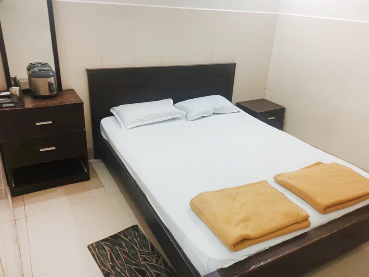 Standard Room (2-Bed) at Seth Anandram Smriti Bhawan, Haridwar